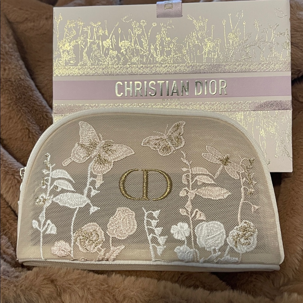 Dior Butterfly Makeup bag - Picture 2 of 6